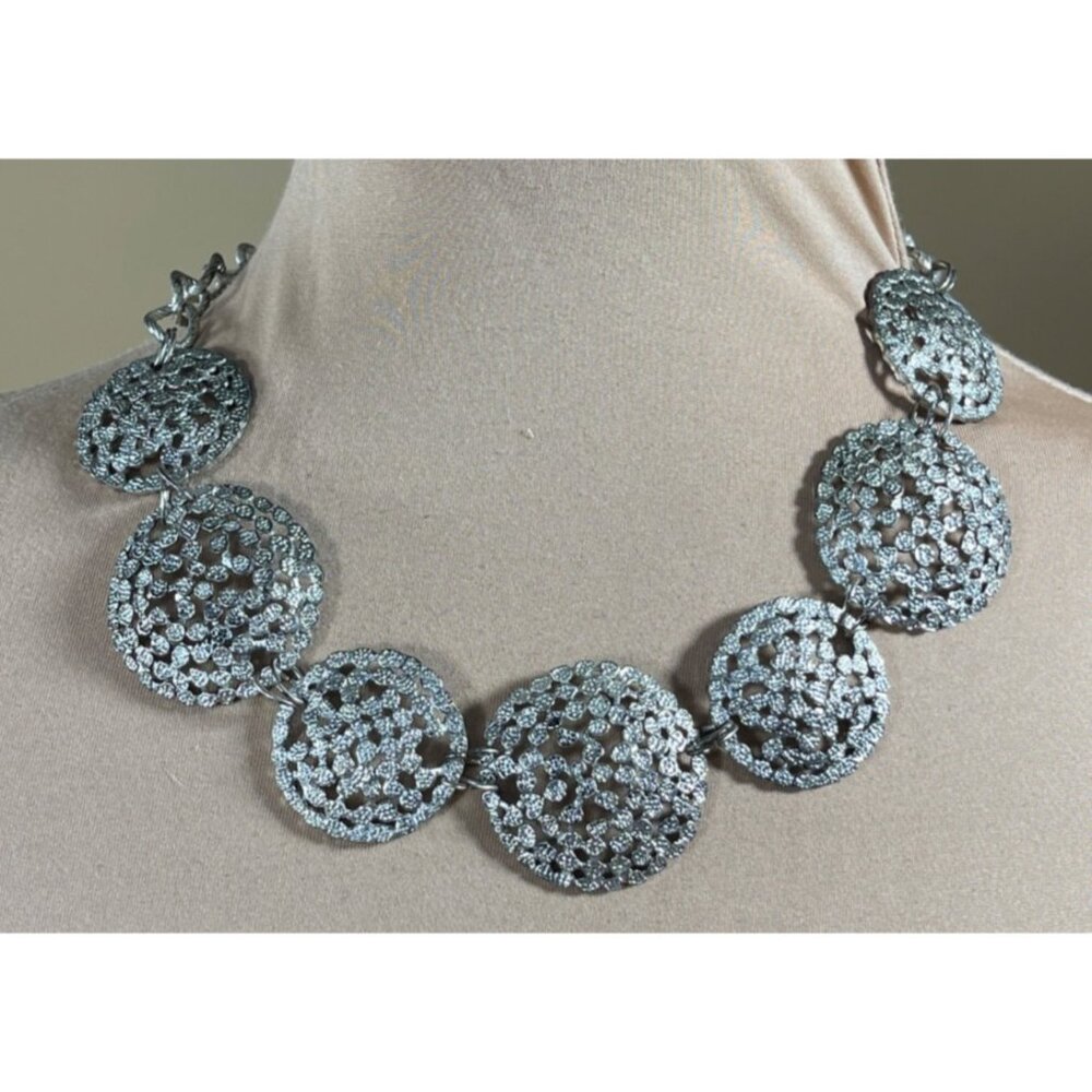 Vtg Dana Buchman Statement Necklace Silver Tone Hammered Circles Chunky